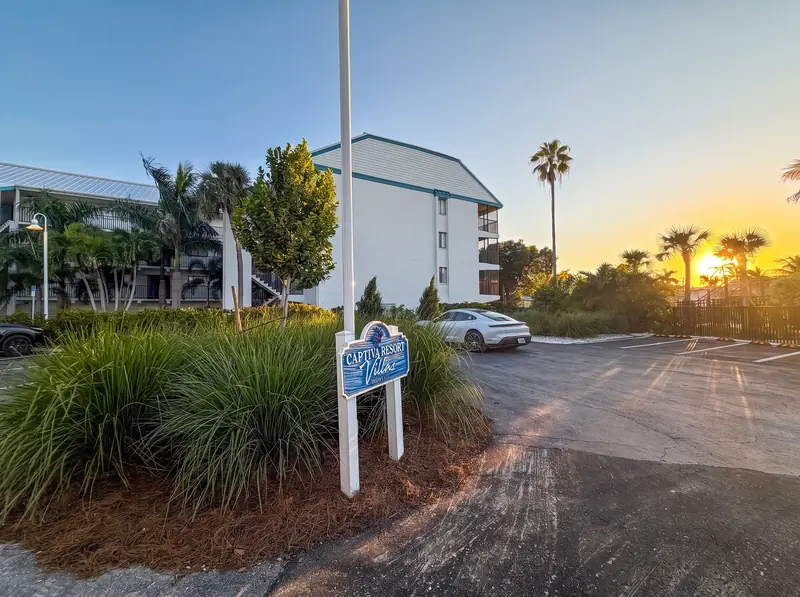 Captiva Resort Villas entrance