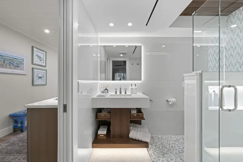 Bathroom entry from the bedroom